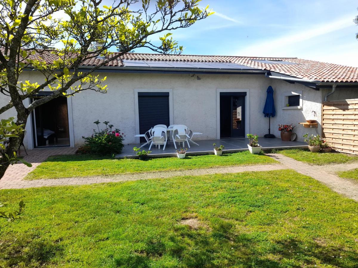 La Maison Du Bonheur, Borne De Recharge Ve Saint-Bernard  Esterno foto