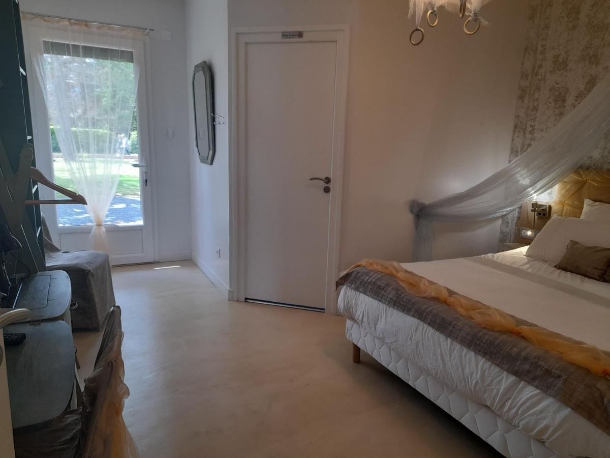 La Maison Du Bonheur, Borne De Recharge Ve Saint-Bernard  Esterno foto